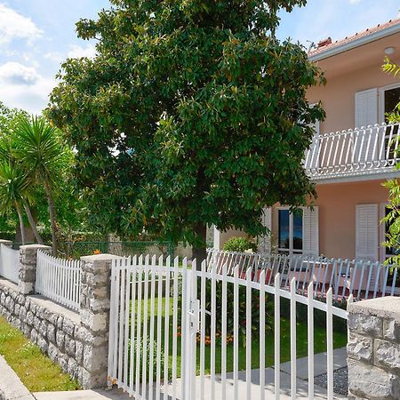 Vila Magnolia Bijela Exterior photo