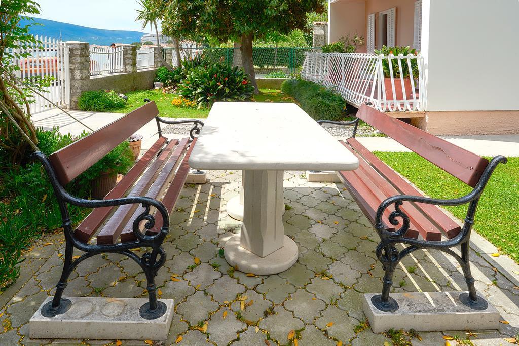 Vila Magnolia Bijela Exterior photo